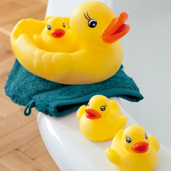 Dunelm Family of Ducks Rubber Duck, Plain 3 Dunelm Family of Ducks Rubber Duck, Plain - Image 3