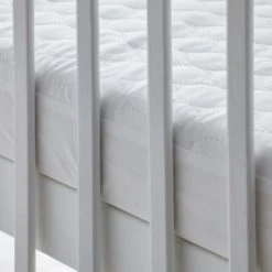 Dunelm Teflon Children's Mattress Protector Water Resistant, Mattress Protectors, White 7 Dunelm Teflon Children's Mattress Protector Water Resistant, Mattress Protectors, White -Eve Home And Furniture Shop 1000095331 alt01