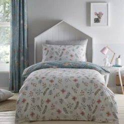 Dunelm Woodlands 100% Cotton Reversible Single Duvet Cover and Pillowcase Set Duvet Cover Sets, Leaf -Eve Home And Furniture Shop 1000180797 alt01