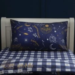 Harry Potter Hogwarts Glow in The Dark Duvet Cover and Pillowcase Set Patterned, Duvet Cover Sets, Light Blue -Eve Home And Furniture Shop 1000182131 alt02