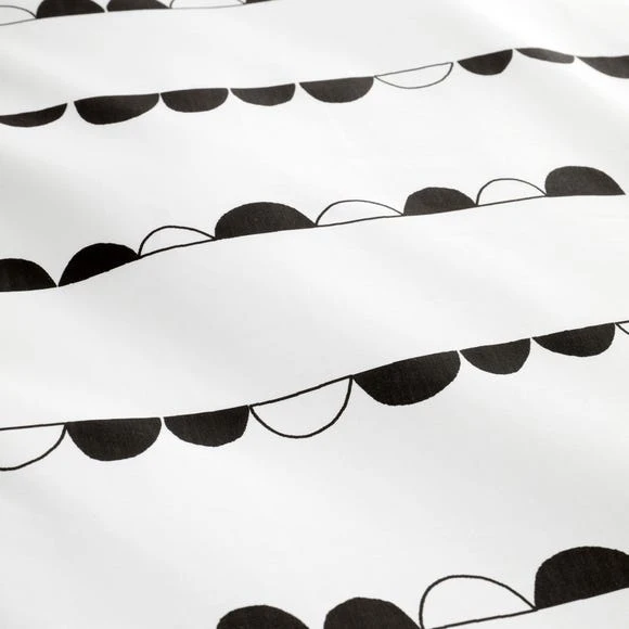 Dunelm Monochrome 100% Cotton Reversible Duvet Cover and Pillowcase Set Twin Pack Geometric, Black and white, Duvet Cover Sets 8 Dunelm Monochrome 100% Cotton Reversible Duvet Cover and Pillowcase Set Twin Pack Geometric, Black and white, Duvet Cover Sets - Image 8