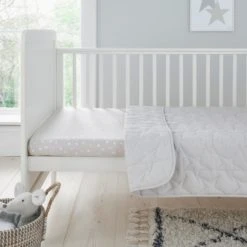 Dunelm Coverless Star 100% Cotton 4 Tog Cot Quilt Polyester, Duvets, Stars -Eve Home And Furniture Shop 1000186825 alt03
