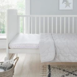 Dunelm Coverless Star 100% Cotton 4 Tog Cot Quilt Polyester, Duvets, Stars -Eve Home And Furniture Shop 1000186825 alt04 2