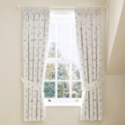 Disney Winnie the Pooh Blackout Pencil Pleat Kids Curtains Patterned, Pencil Pleat Curtains, Cream