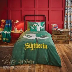 Harry Potter Slytherin House Reversible Duvet Cover and Pillowcase Set Patterned, Dark Green, Polycotton