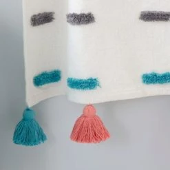 Dunelm Multi Tufted Dashes Throw Blankets & Throws, Cotton, Geometric 5 Dunelm Multi Tufted Dashes Throw Blankets & Throws, Cotton, Geometric -Eve Home And Furniture Shop 30747229 alt02