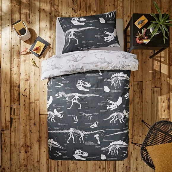 Natural History Museum Fossil Forager 100% Cotton Duvet Cover and Pillowcase Set Duvet Cover Sets, Kids, Reversible 2 Natural History Museum Fossil Forager 100% Cotton Duvet Cover and Pillowcase Set Duvet Cover Sets, Kids, Reversible - Image 2