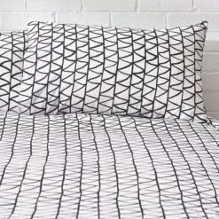 Style Lab Arizona Duvet Cover and Pillowcase Set Duvet Cover Sets, Black and white, Reversible -Eve Home And Furniture Shop 30748975 alt05