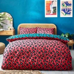 Style Lab Leopard Teal and Coral Duvet Cover and Pillowcase Set Duvet Cover Sets, Reversible, Teal (Green)
